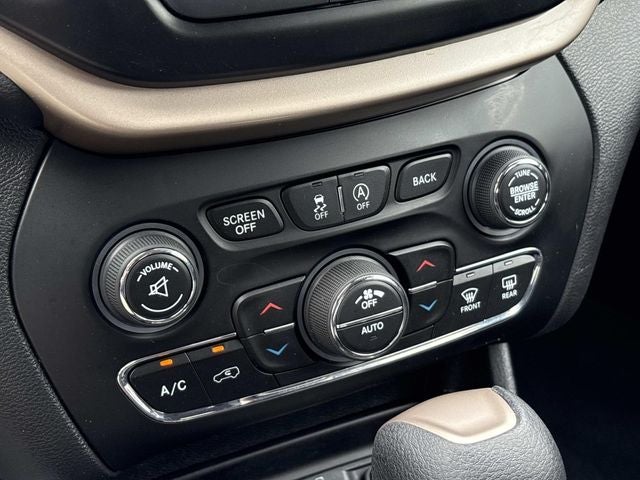 2017 Jeep Cherokee Latitude