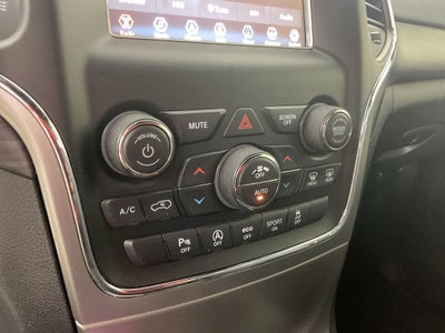 2020 Jeep Grand Cherokee Laredo E