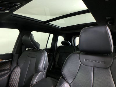 2022 Jeep Grand Cherokee Summit Reserve