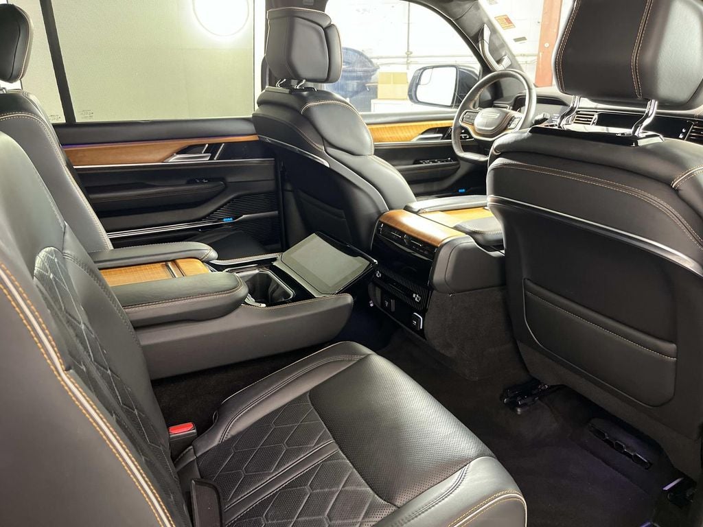 2024 Jeep Grand Wagoneer L Series III