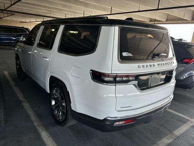 2022 Jeep Grand Wagoneer Series III