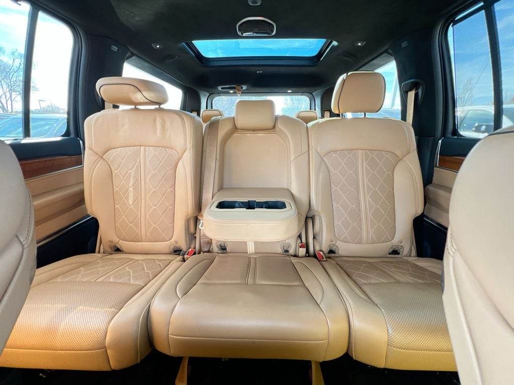 2022 Jeep Grand Wagoneer Series III