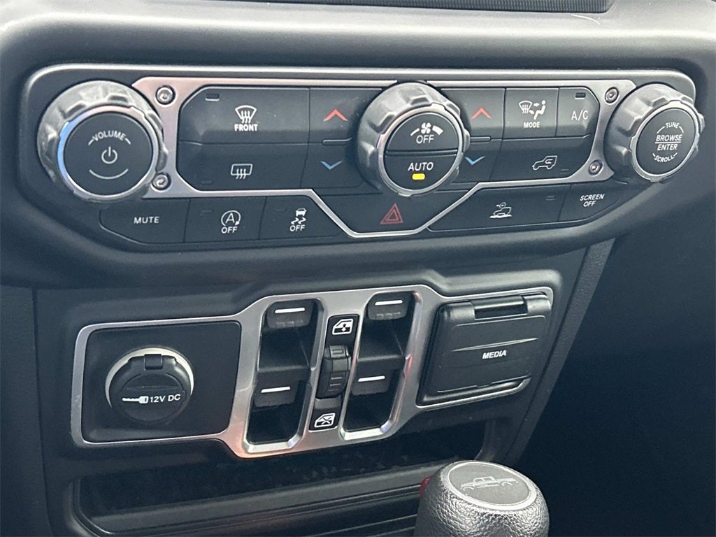 2020 Jeep Gladiator Sport