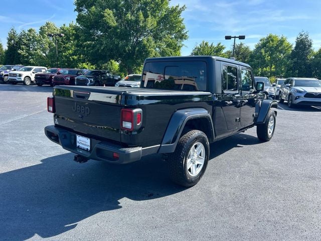 2022 Jeep Gladiator Sport