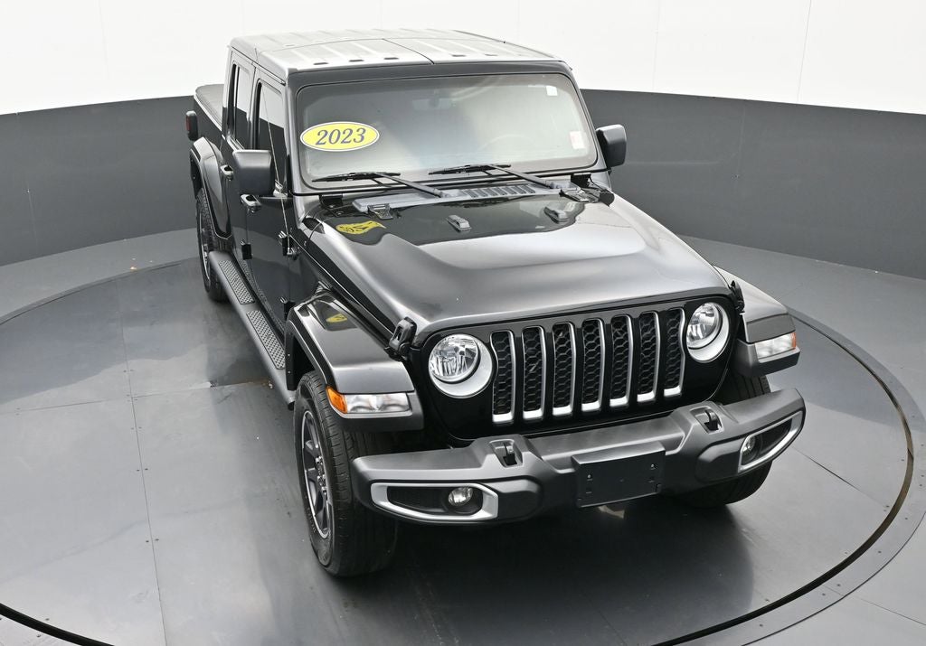 2023 Jeep Gladiator Overland