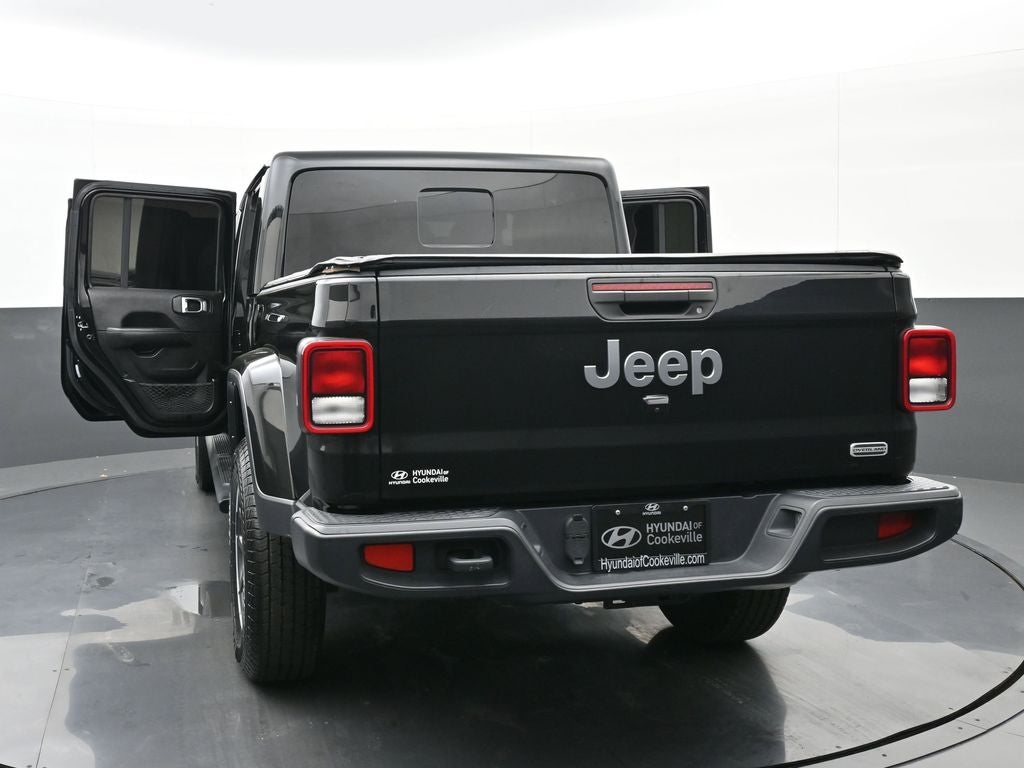 2023 Jeep Gladiator Overland
