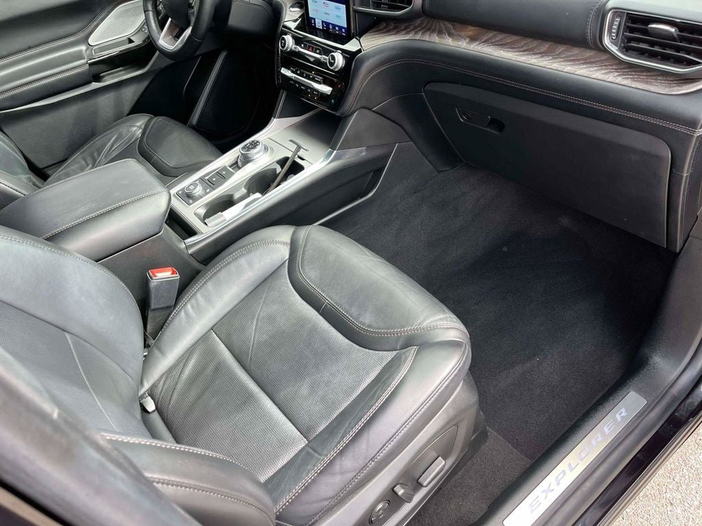 2022 Ford Explorer Platinum