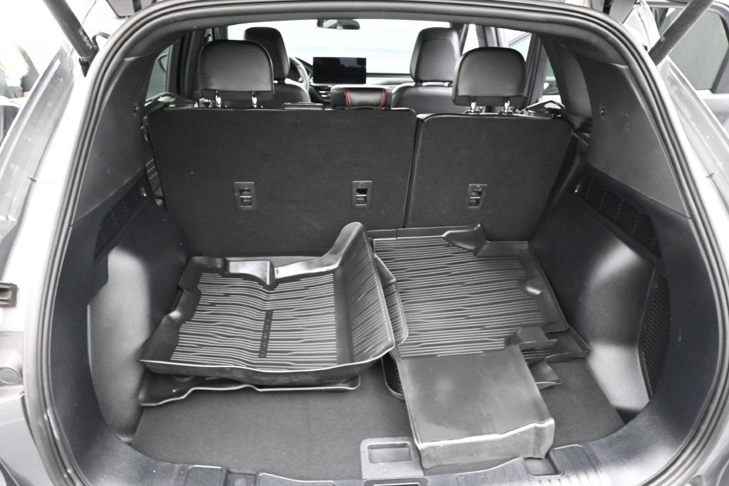 2025 Ford Escape Hybrid ST-Line