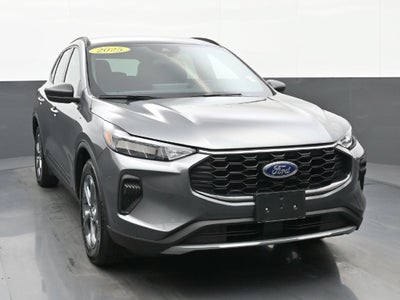 2025 Ford Escape Hybrid ST-Line