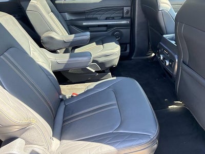 2023 Ford Expedition Max Platinum