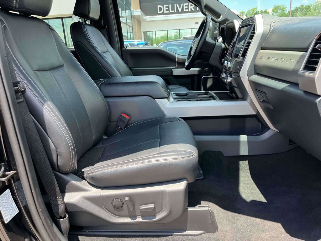 2022 Ford F-350SD Lariat