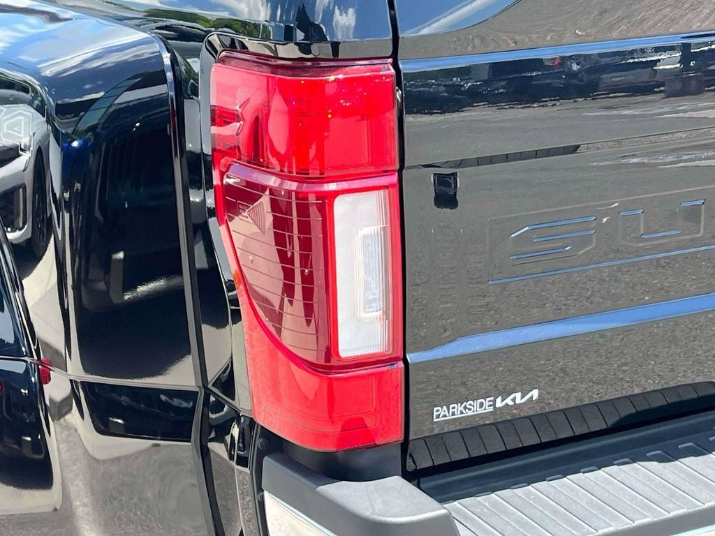 2022 Ford F-350SD Lariat