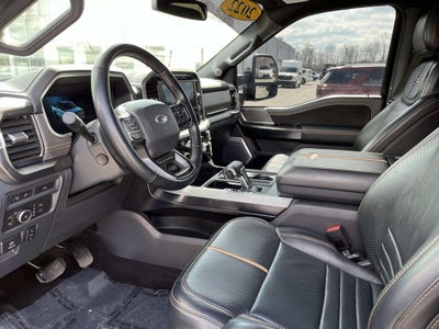 2022 Ford F-150 Platinum