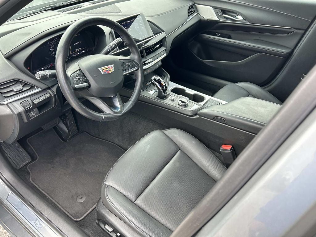 2023 Cadillac CT4 Premium Luxury