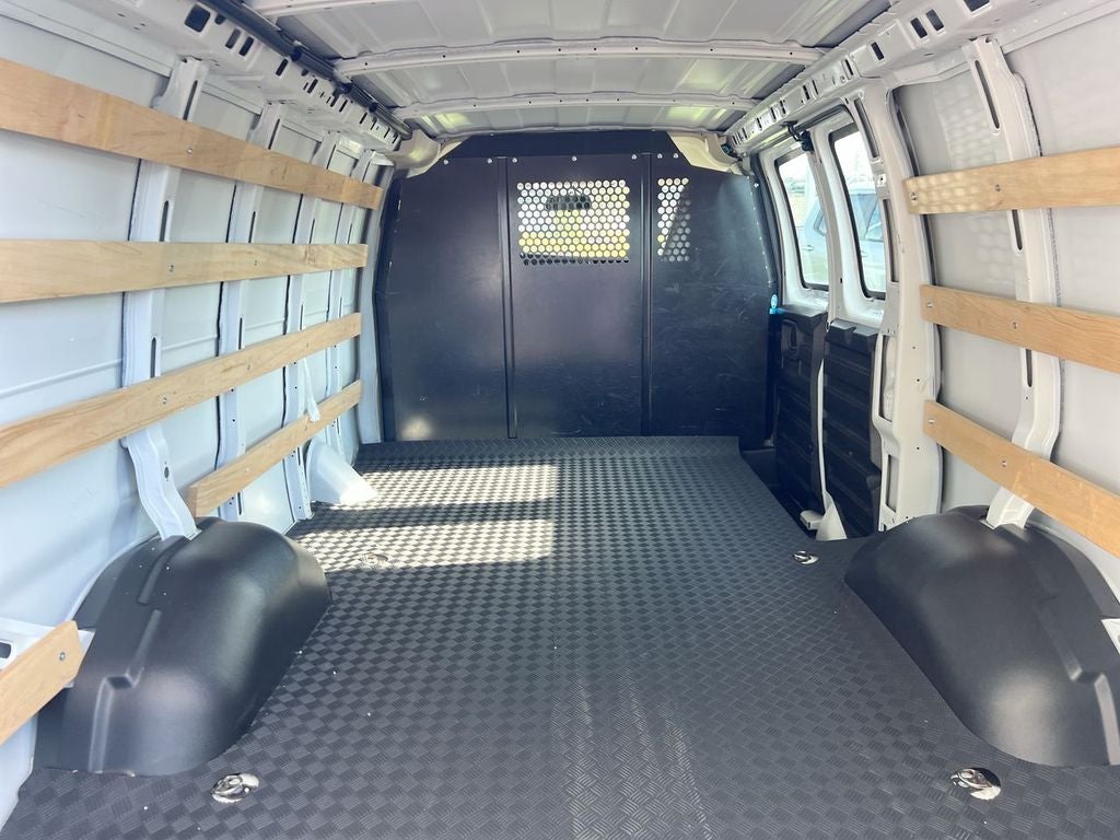 2025 Chevrolet Express 2500 Work Van