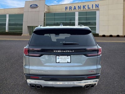 2025 GMC Acadia Denali