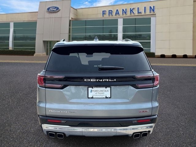 2025 GMC Acadia Denali
