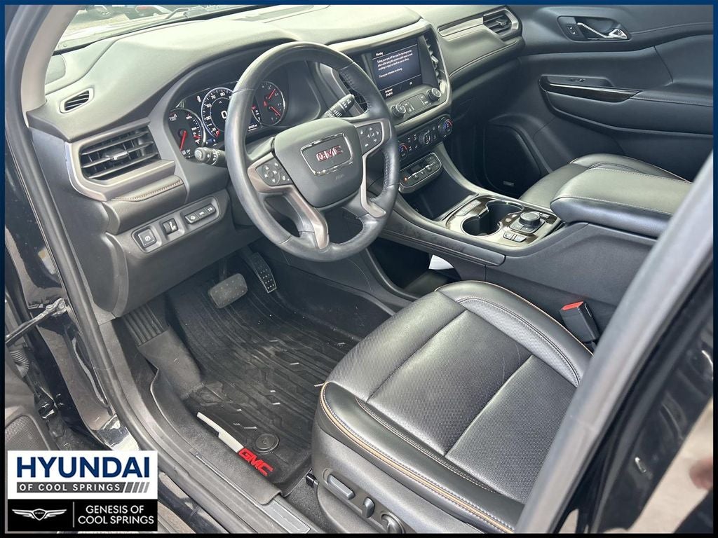 2022 GMC Acadia AT4