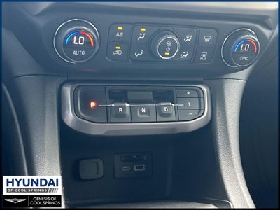 2022 GMC Acadia AT4