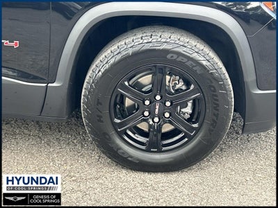 2022 GMC Acadia AT4