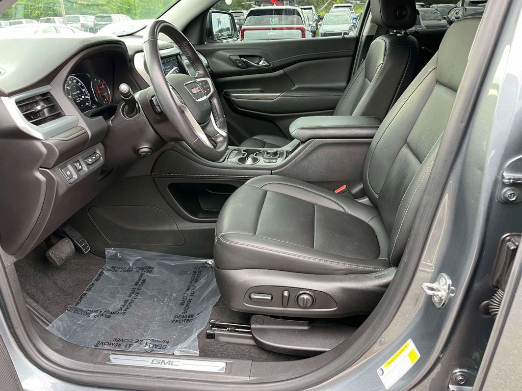2021 GMC Acadia SLT