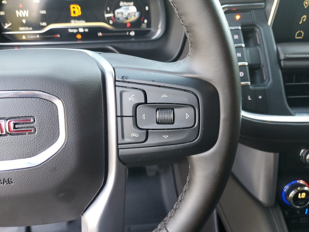 2024 GMC Yukon SLT
