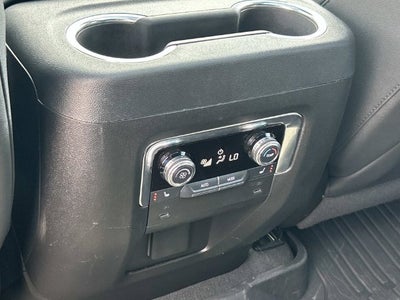2025 GMC Yukon AT4