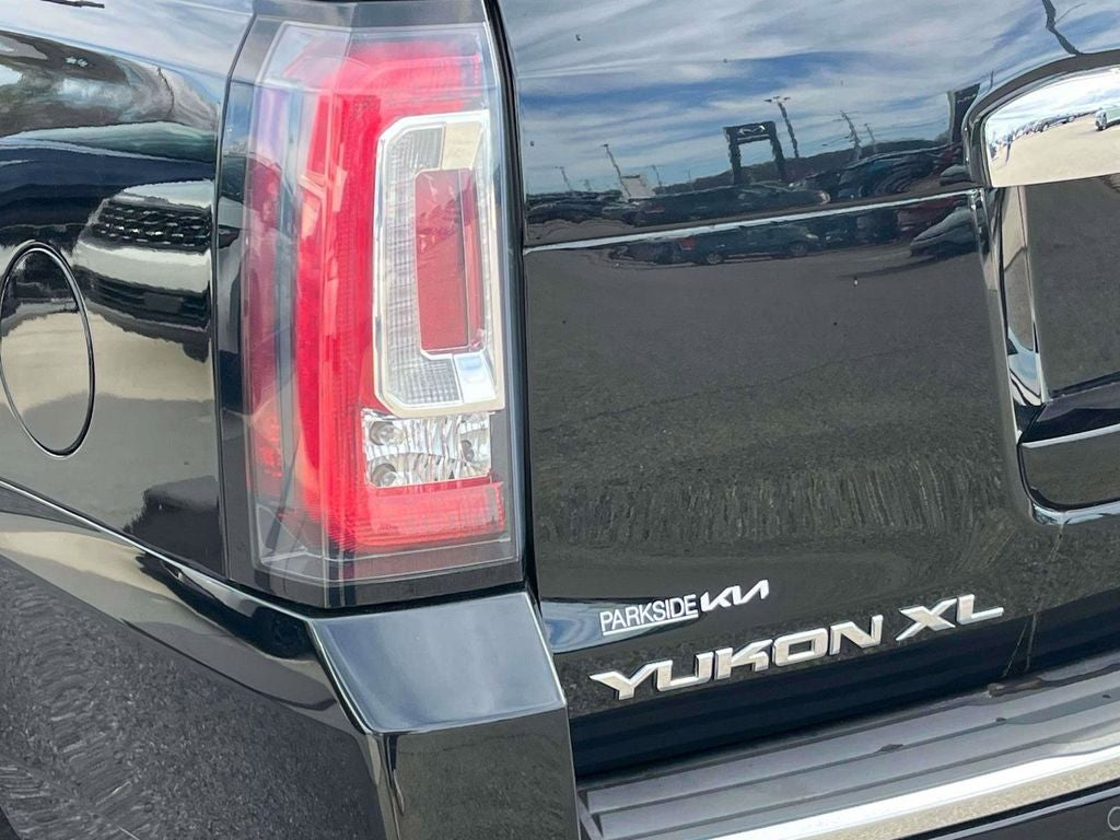 2017 GMC Yukon XL Denali