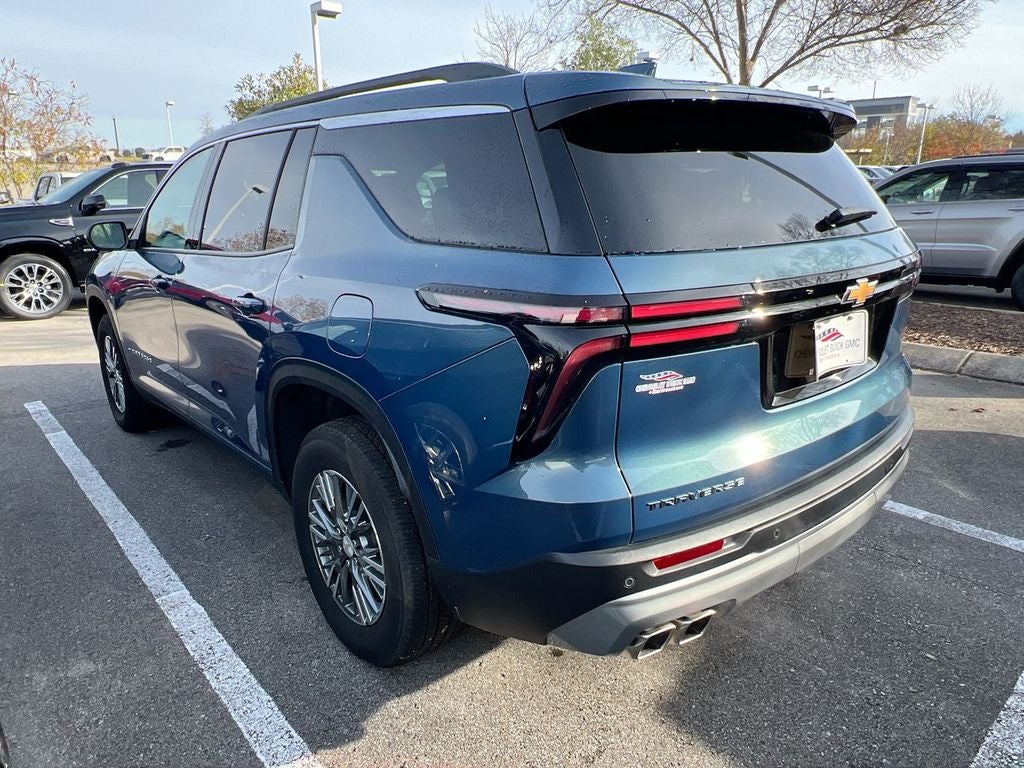 2025 Chevrolet Traverse FWD LT