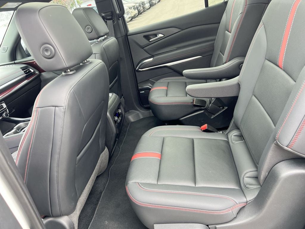 2024 Chevrolet Traverse AWD RS