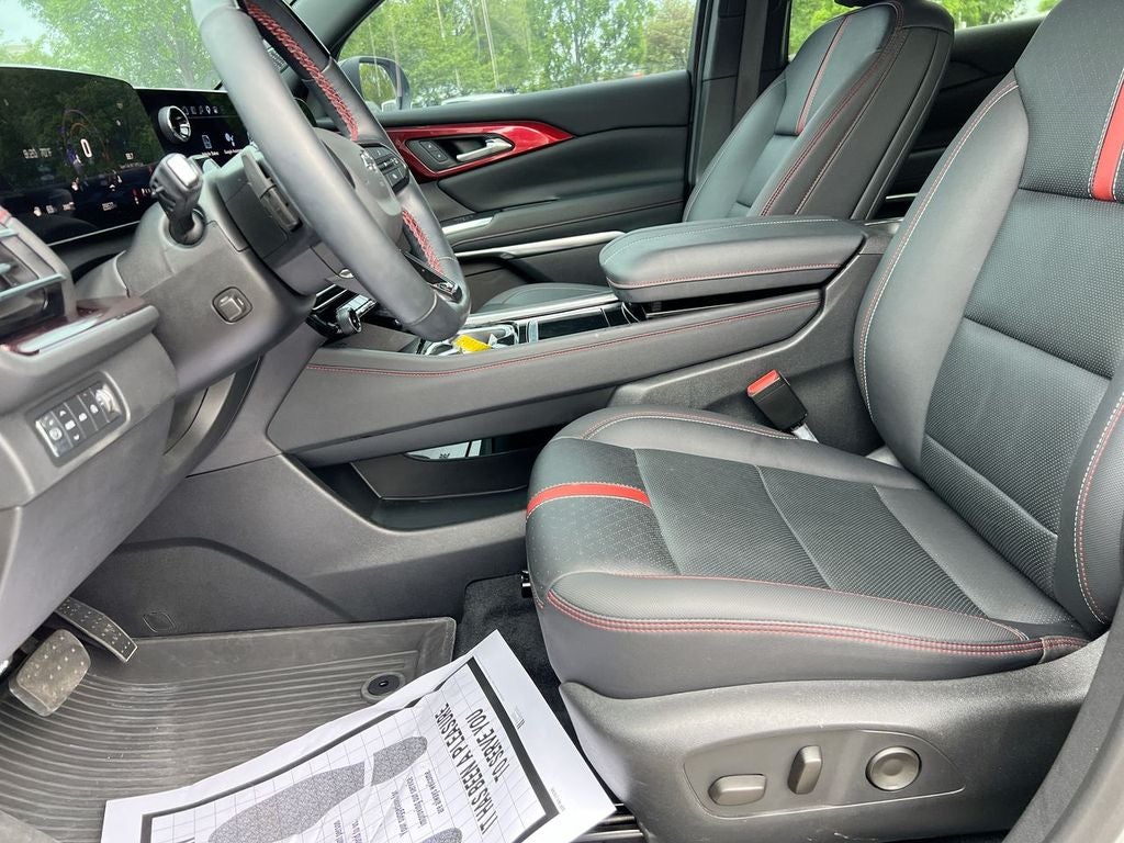 2024 Chevrolet Traverse AWD RS