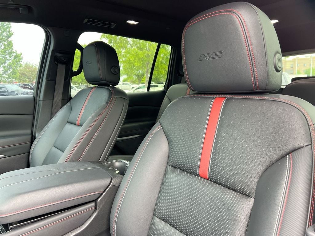 2024 Chevrolet Traverse AWD RS