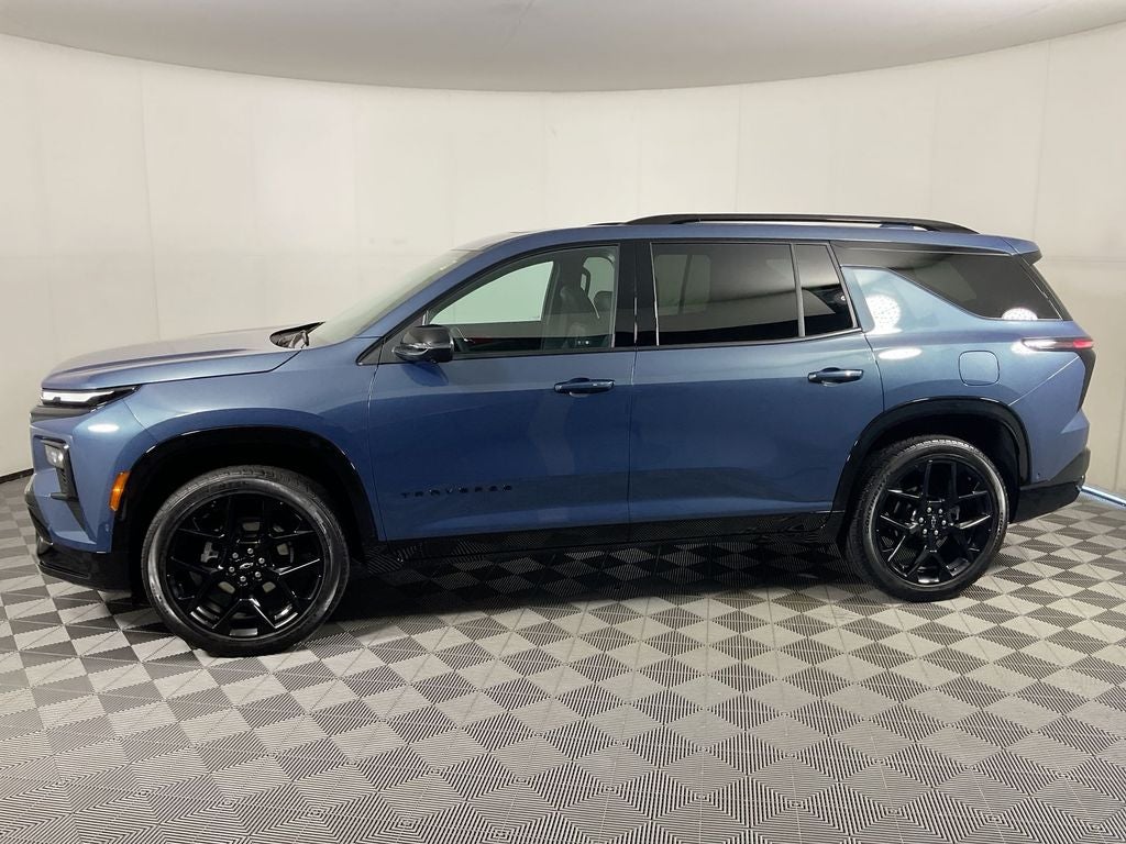 2025 Chevrolet Traverse RS
