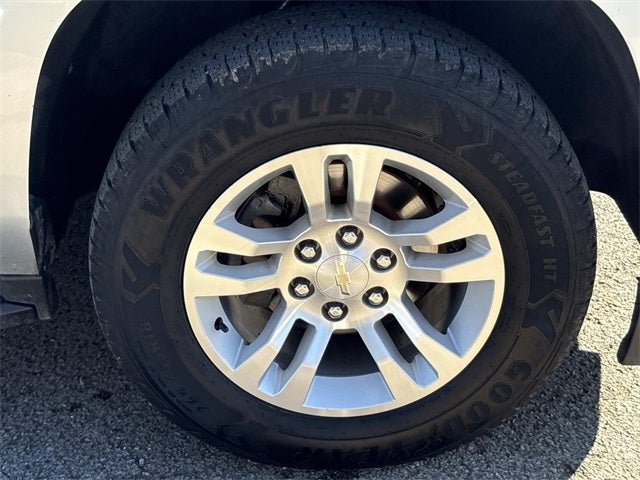 2017 Chevrolet Suburban LT