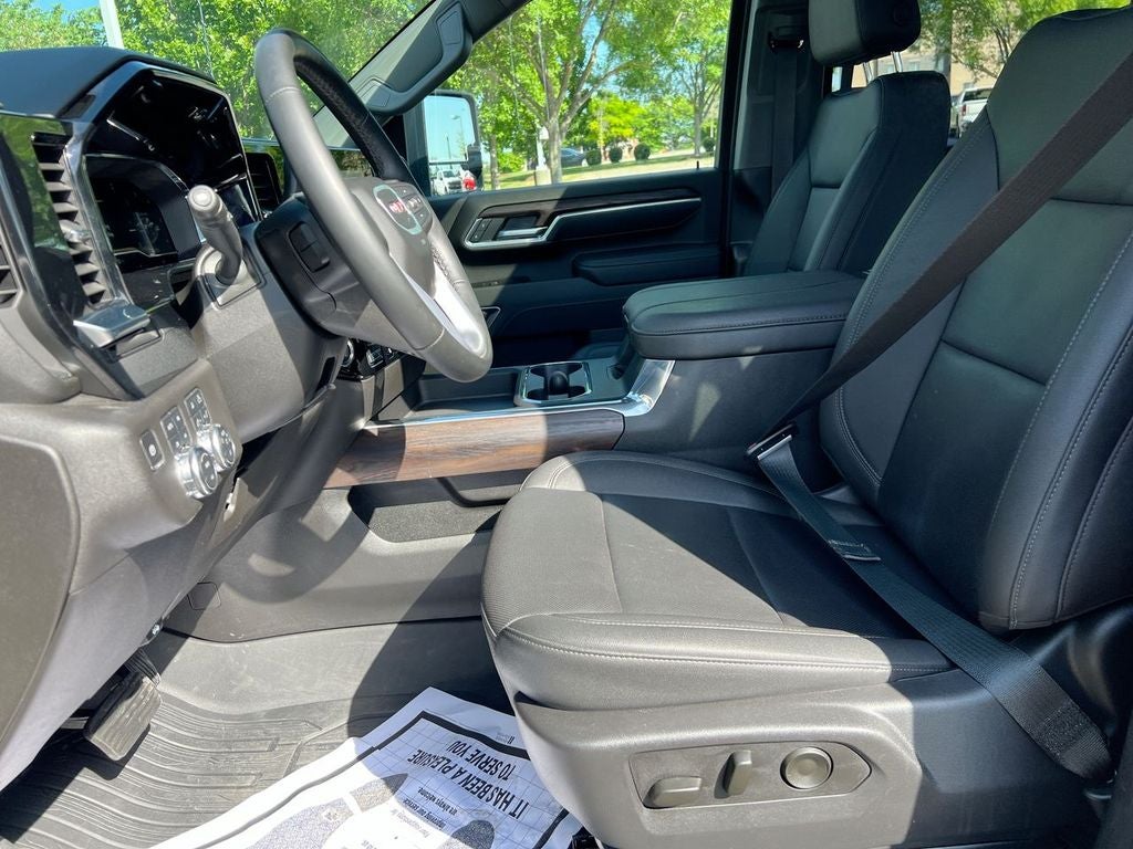2025 GMC Sierra 2500 SLT