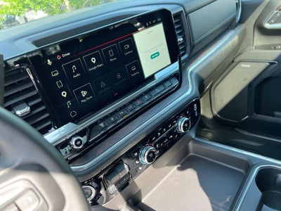 2025 GMC Sierra 2500 SLT