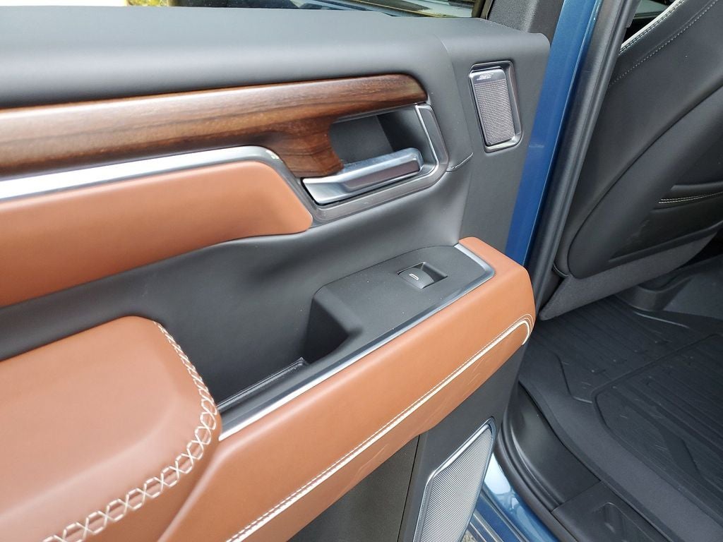 2025 GMC Sierra 2500HD Denali Ultimate