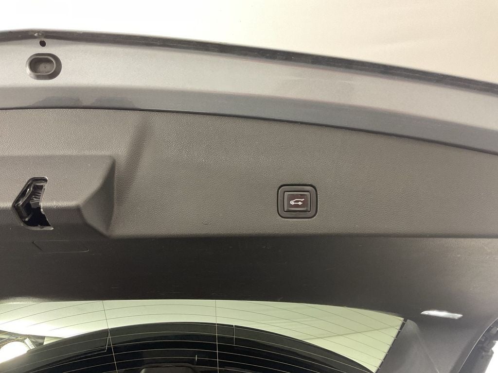 2022 Cadillac XT6 Luxury