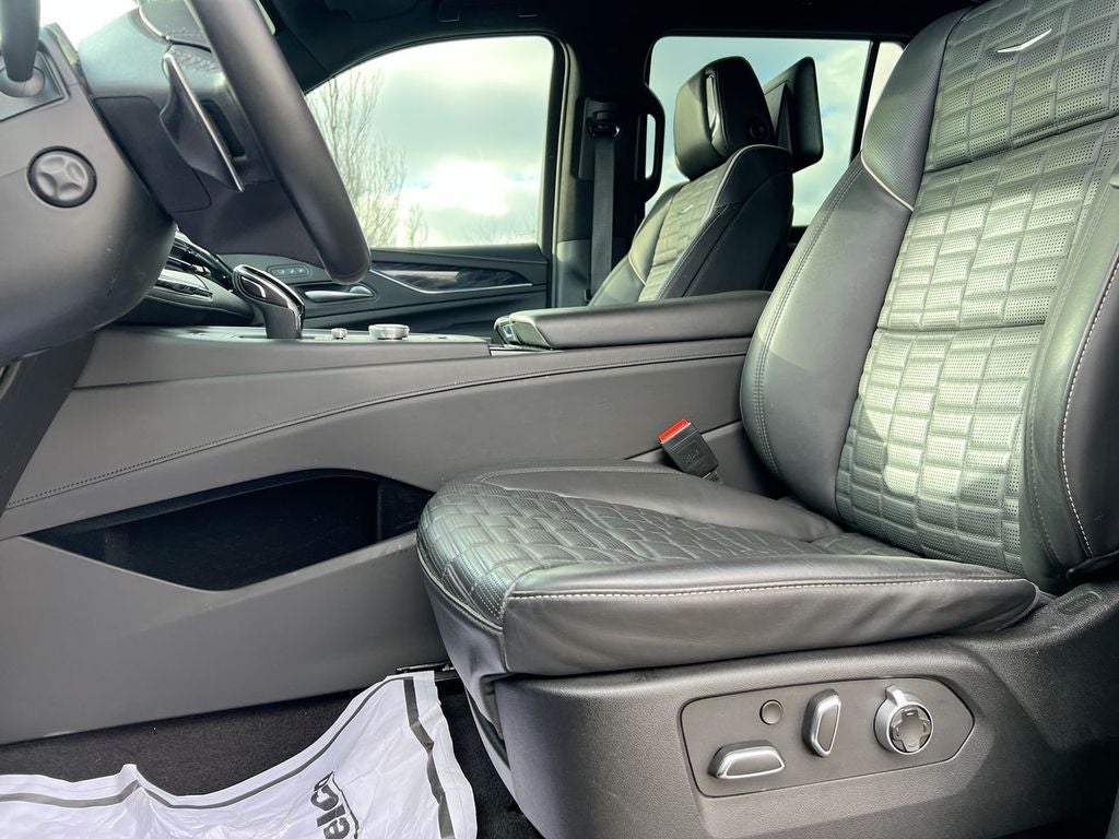 2024 Cadillac Escalade AWD V-Series