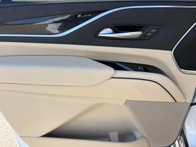 2024 Cadillac Escalade ESV Premium