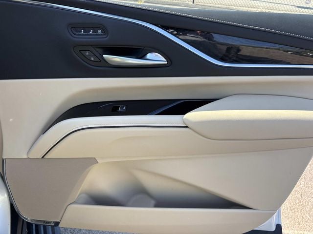 2024 Cadillac Escalade ESV Premium