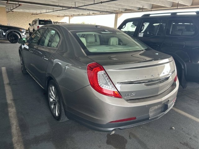 2015 Lincoln MKS Base