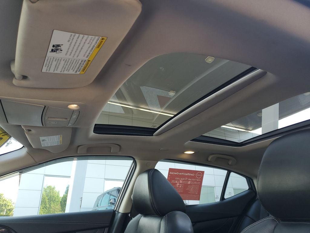 2023 Nissan Maxima Platinum