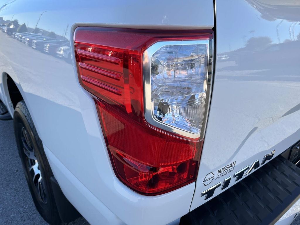 2024 Nissan Titan SV