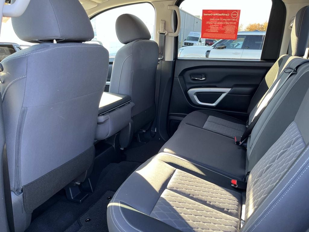 2024 Nissan Titan SV