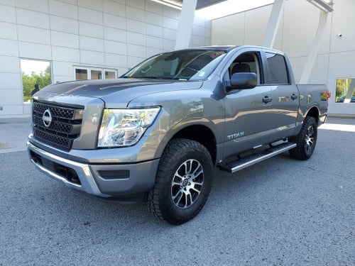 2024 Nissan Titan SV