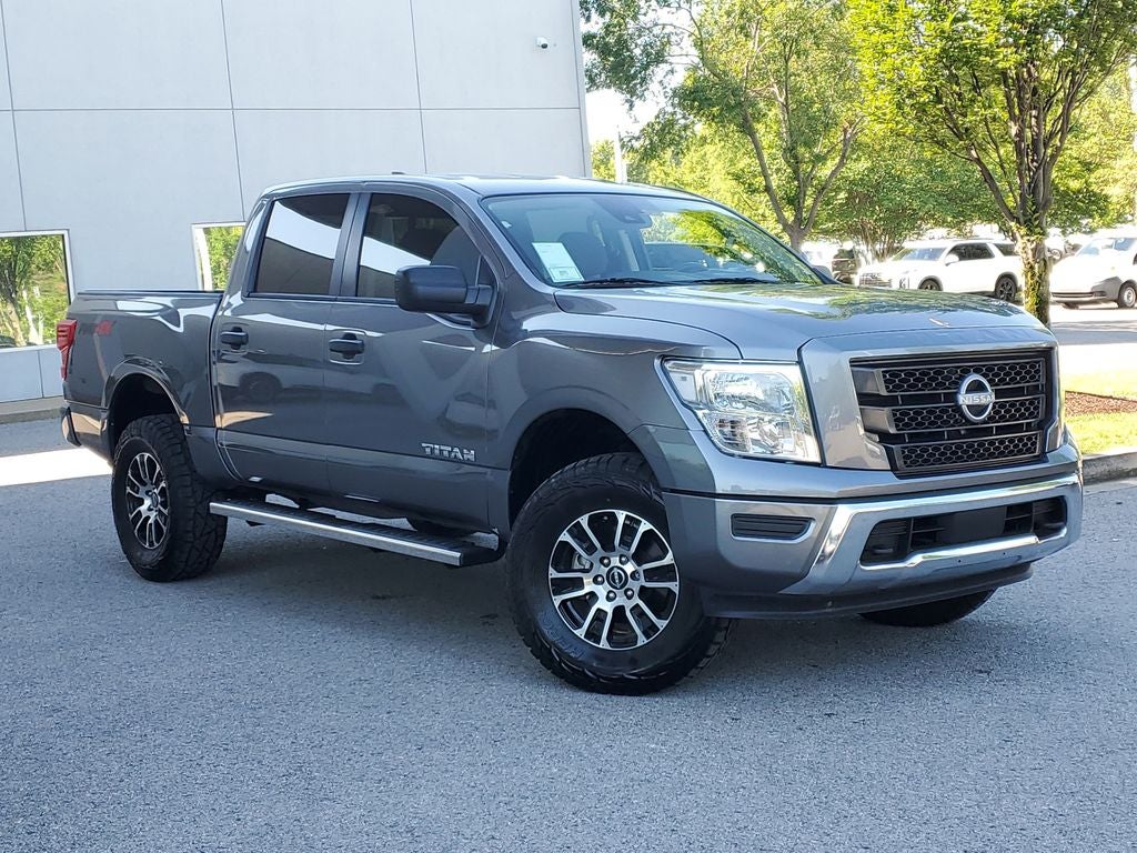 2024 Nissan Titan SV