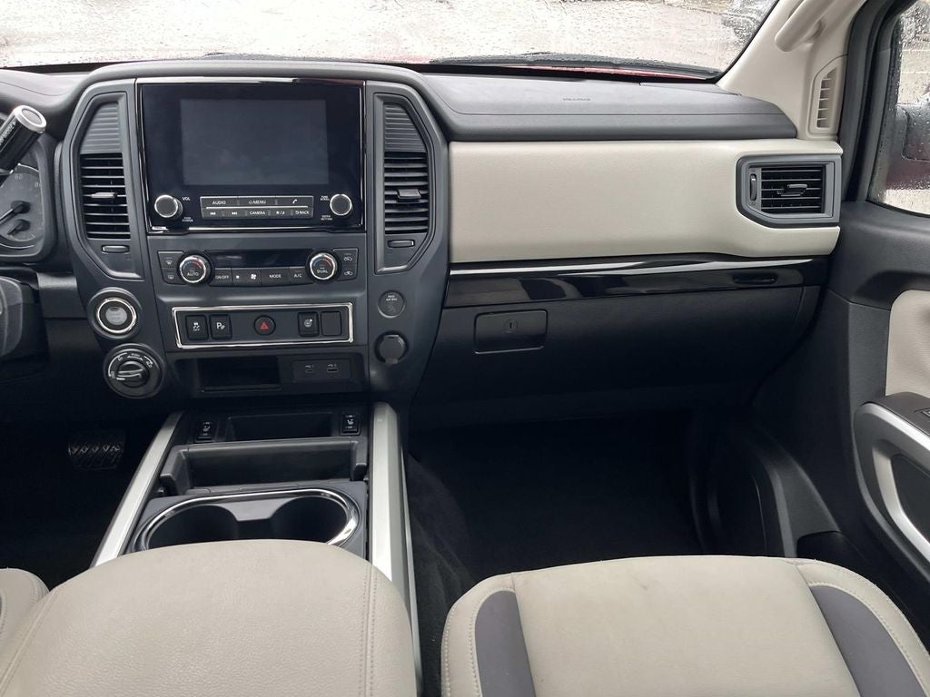 2024 Nissan Titan SV