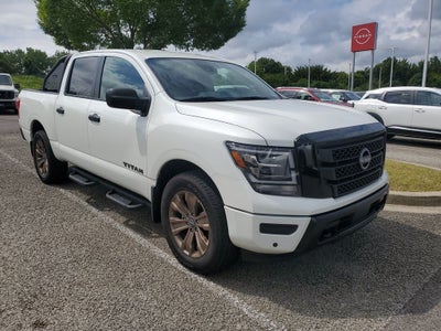 2024 Nissan Titan SV