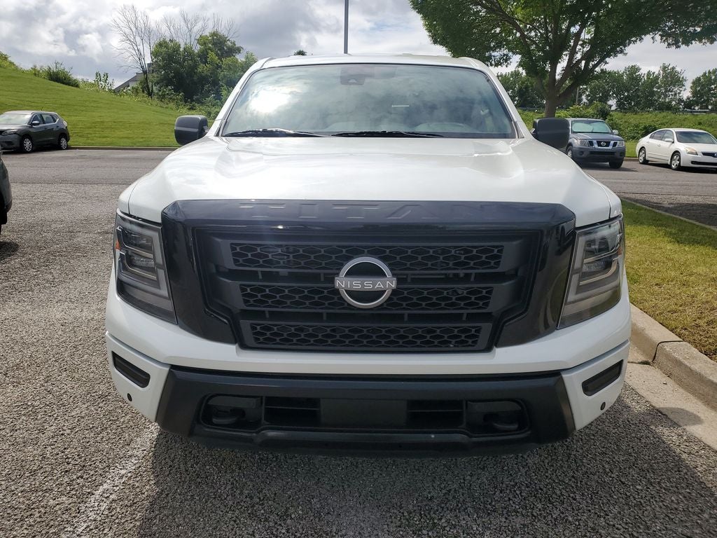 2024 Nissan Titan SV